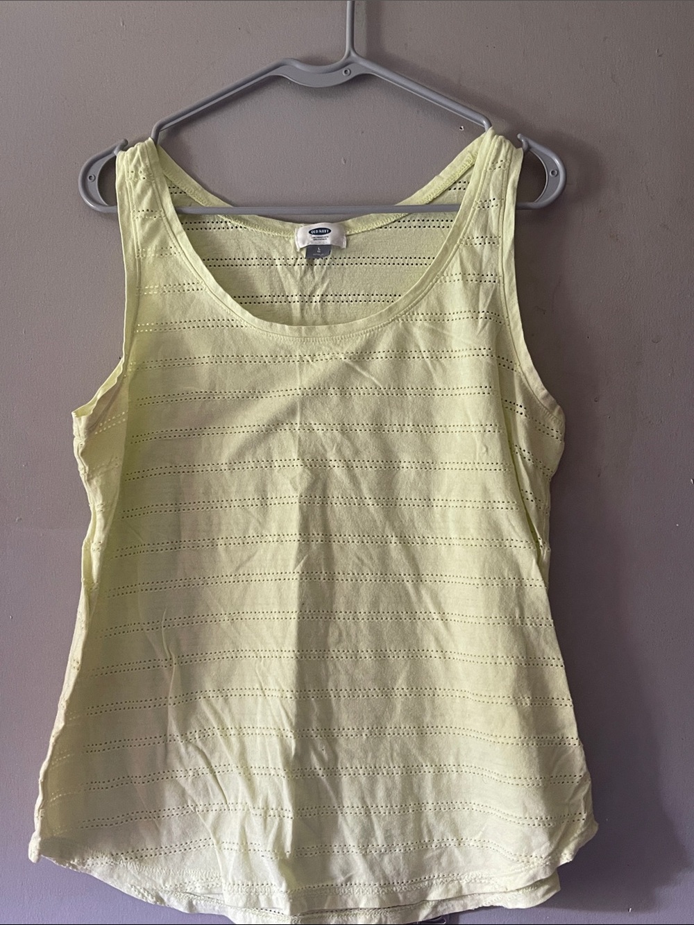 Old Navy Light Lime Green Eyelet Tank Top - Women's